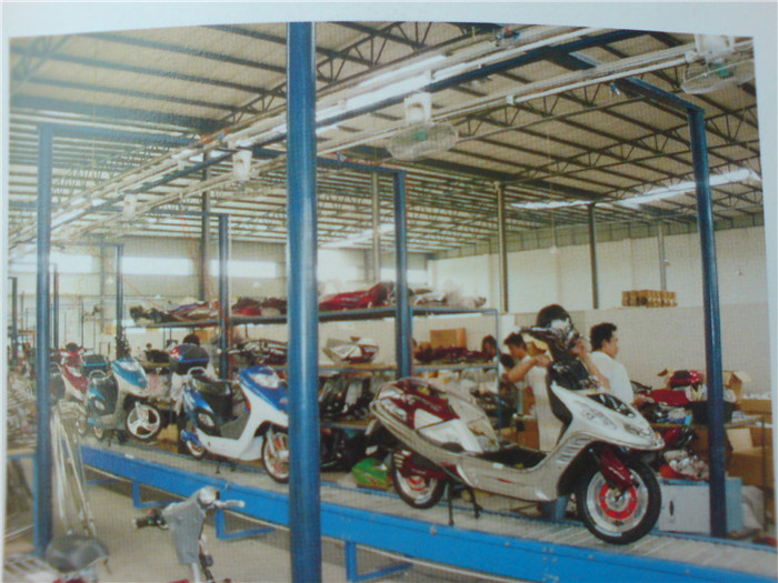 电动车装配链板线