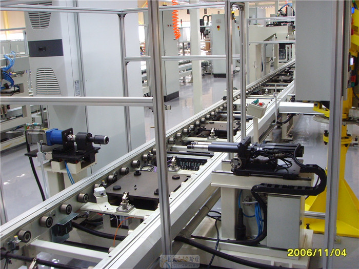 汽车发动机装配线飞轮螺栓拧紧机2